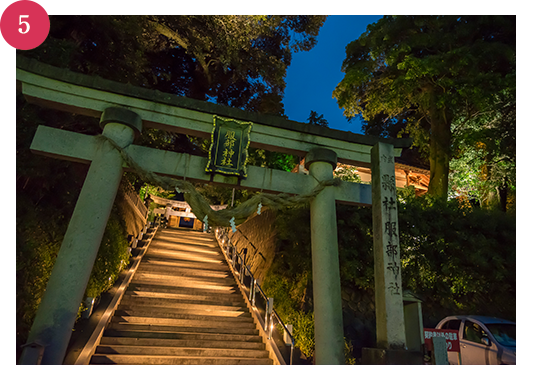 服部神社